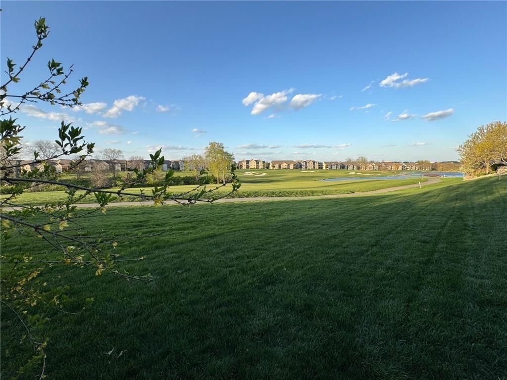 10610 N Garfield Avenue — photo 46