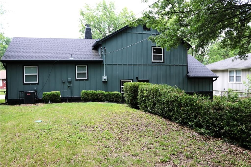 5932 Sterling Avenue — photo 13
