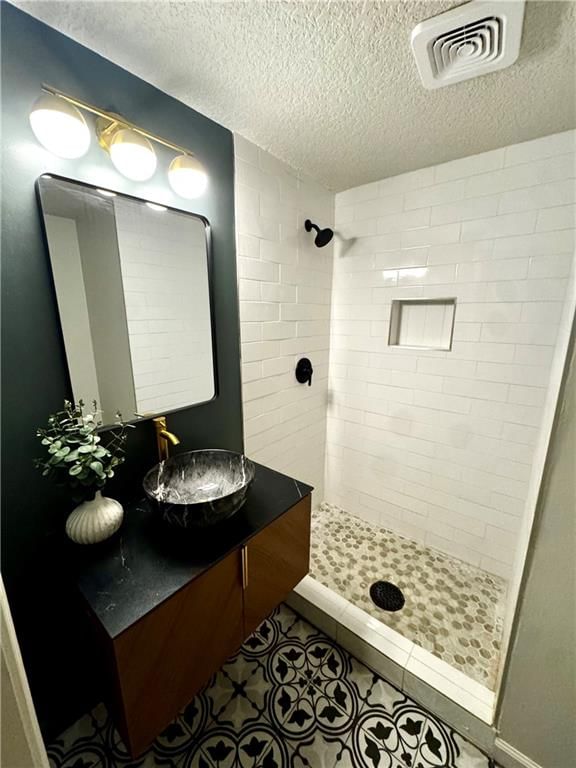 5932 Sterling Avenue — photo 9