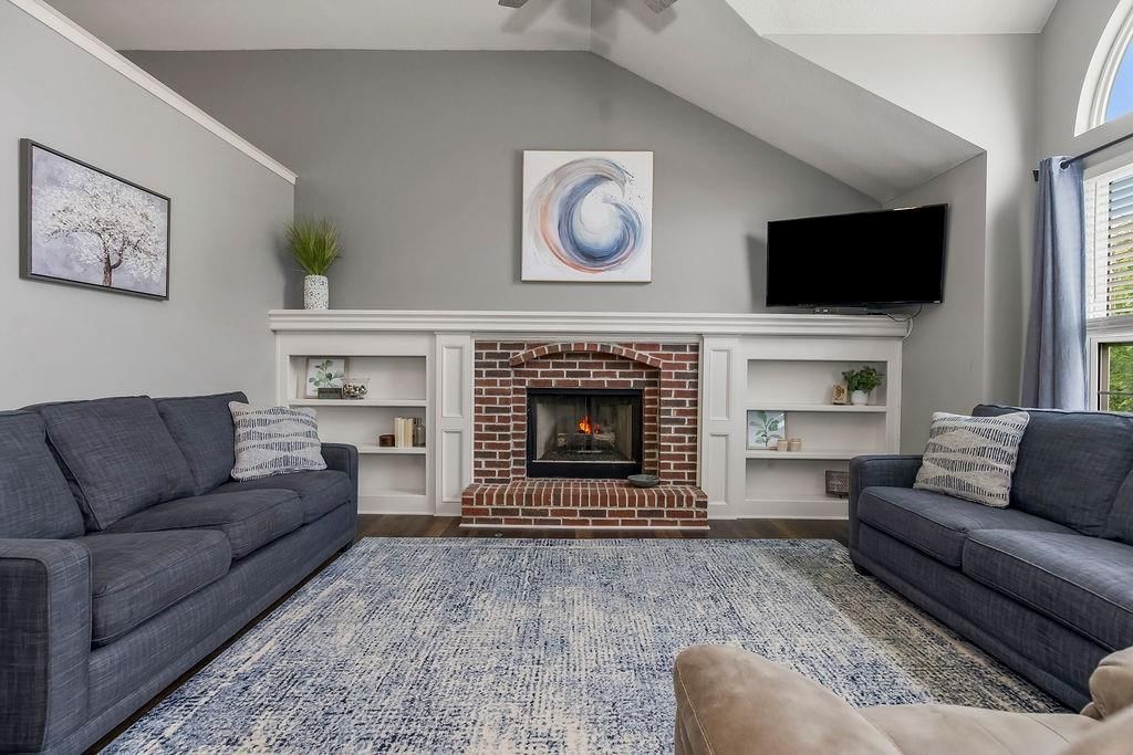 865 W Elizabeth Street — photo 5