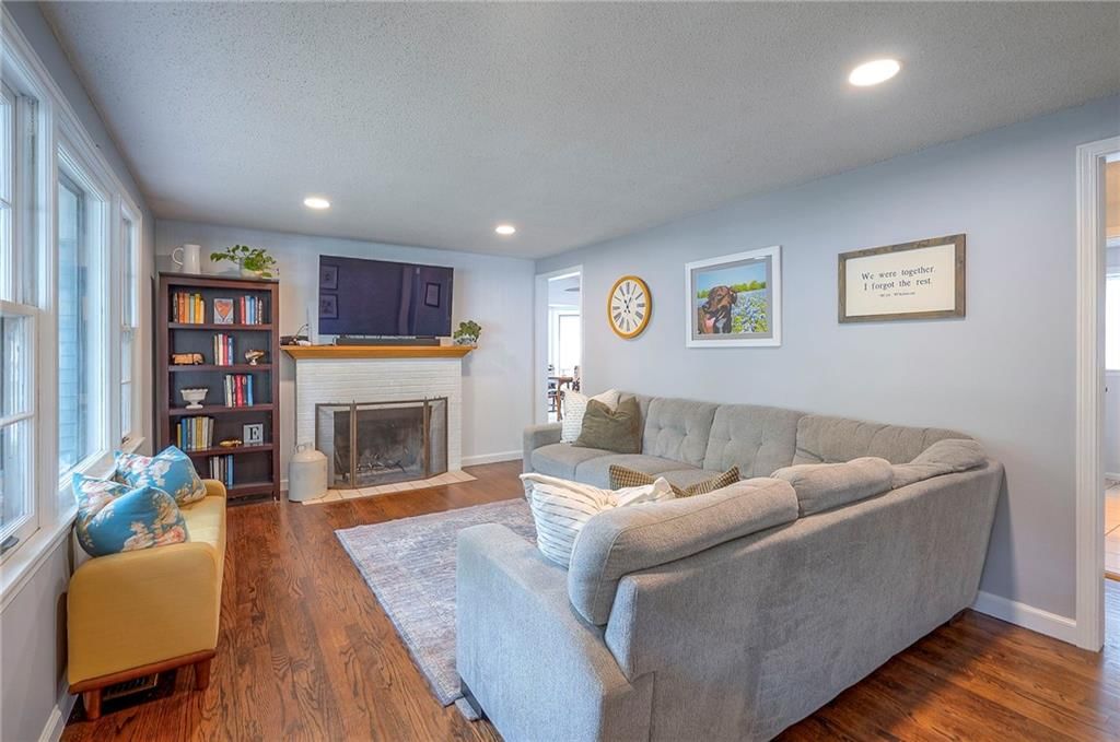 11325 W 54th Street — photo 5