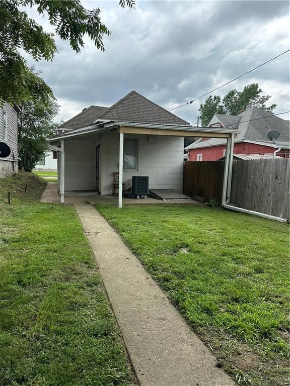 205 Virginia Street — photo 8