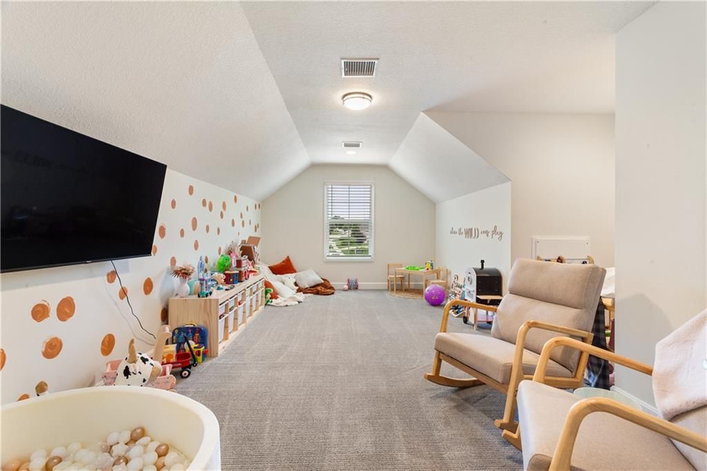 9600 N Smalley Avenue — photo 31