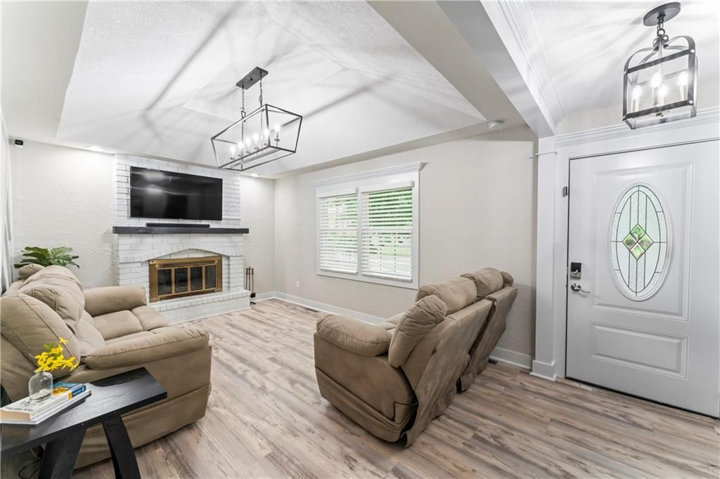 3005 Elmira Court — photo 5