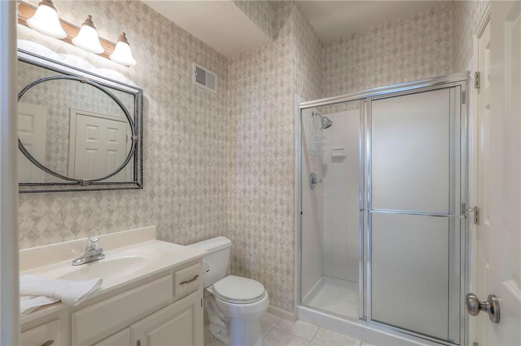 16042 Overbrook Lane — photo 42
