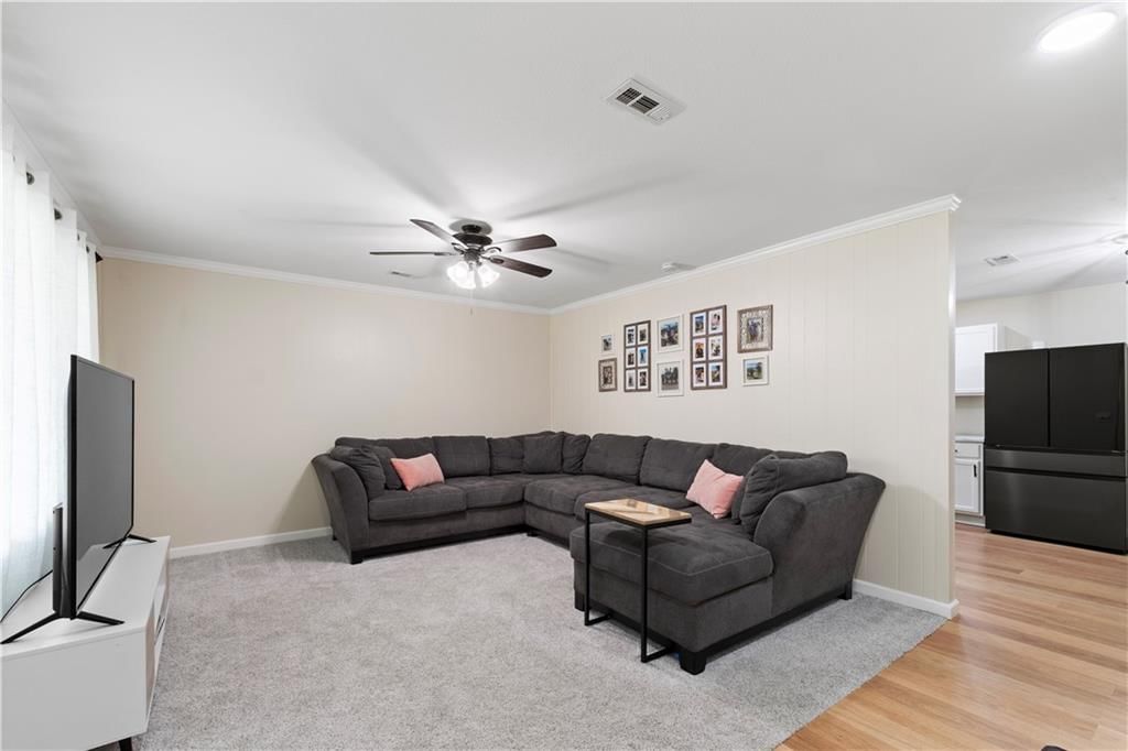 404 Slenker Street — photo 12