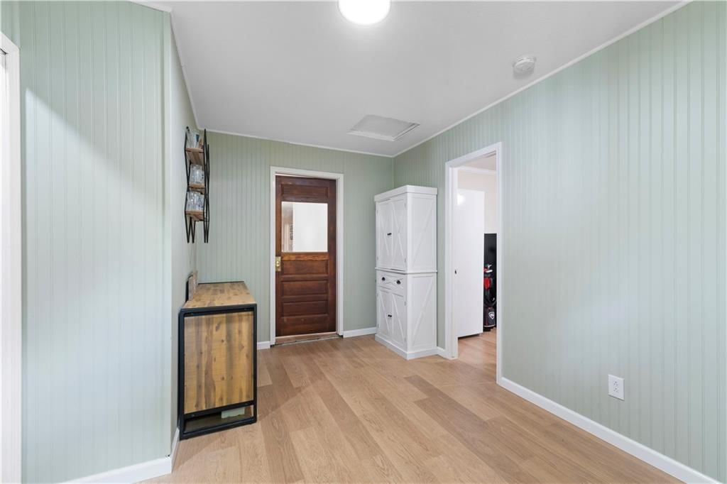 404 Slenker Street — photo 14