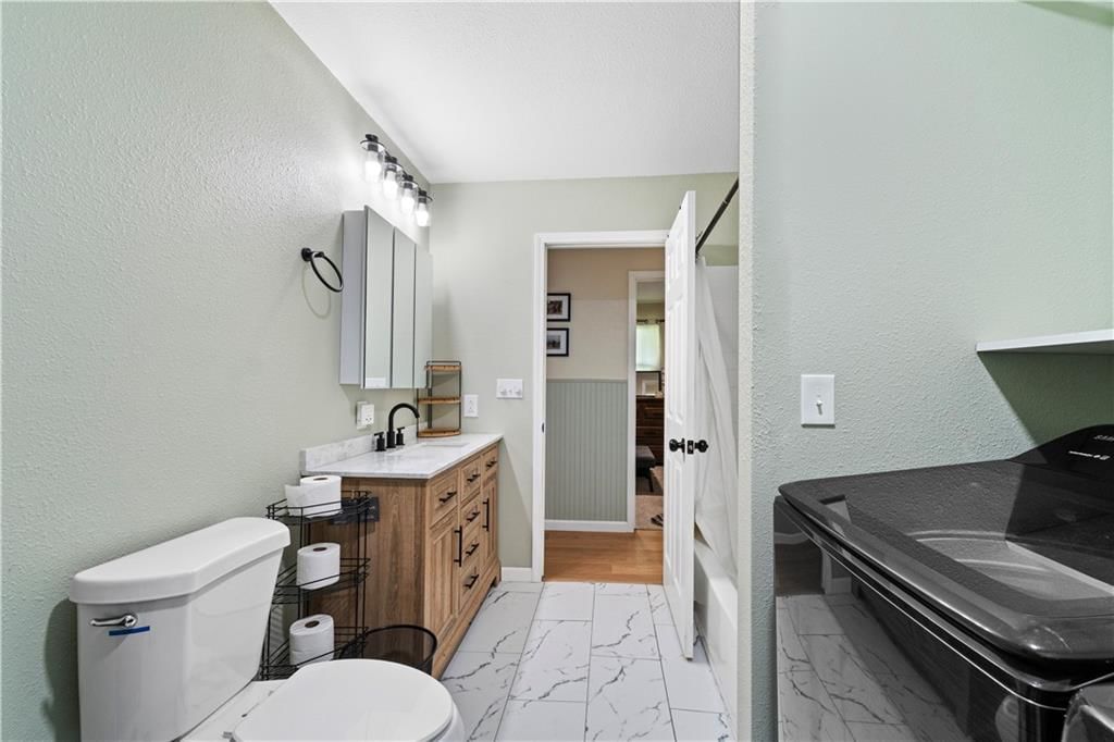 404 Slenker Street — photo 21