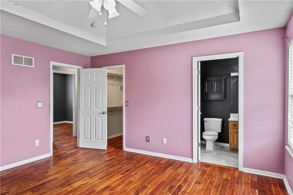 5615 N Richmond Avenue — photo 17