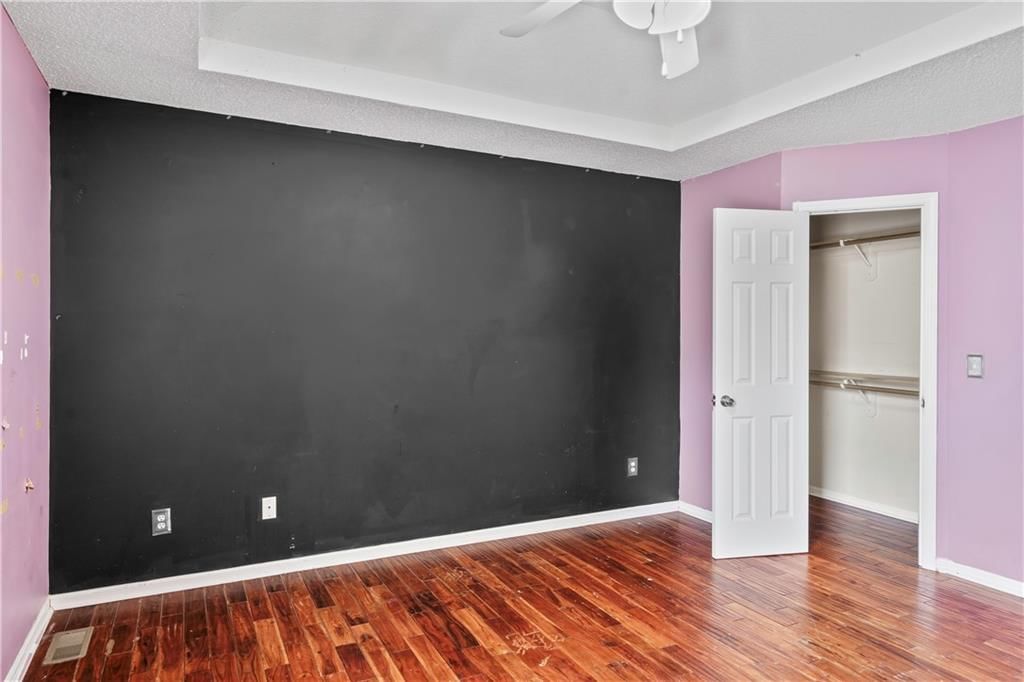 5615 N Richmond Avenue — photo 18