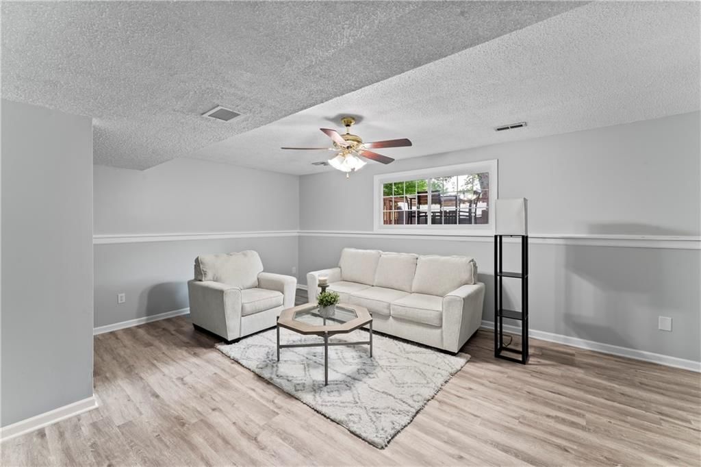 6500 N Jarboe Street — photo 28