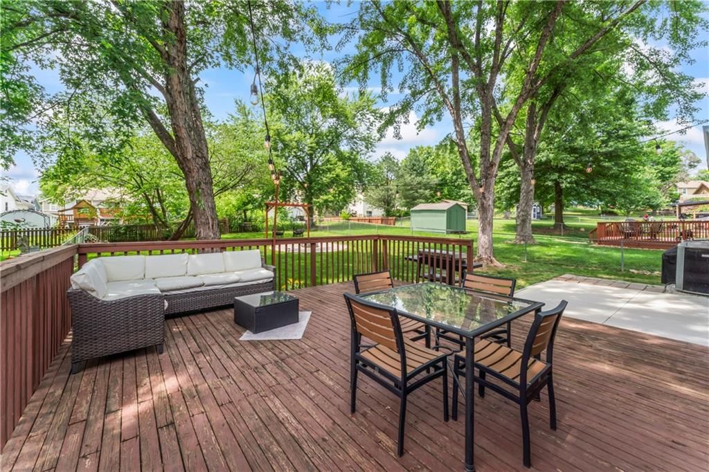 6500 N Jarboe Street — photo 43