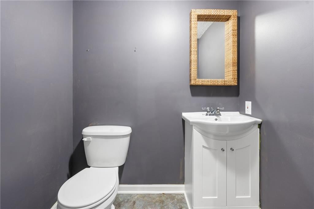 14712 Woodward Street — photo 34