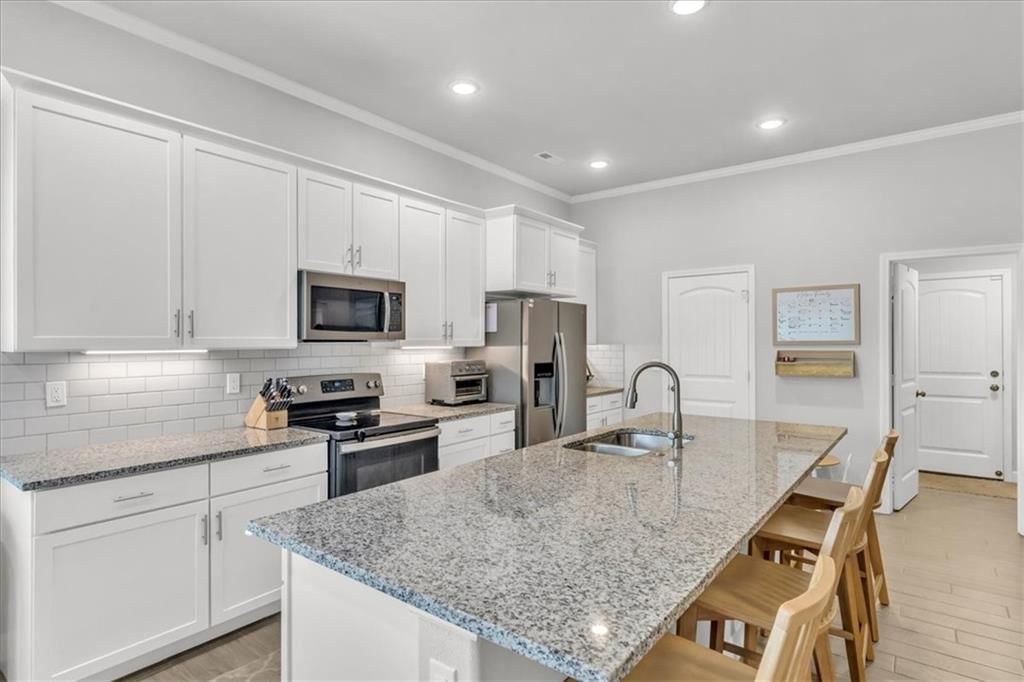 21404 W 47th Terrace — photo 15