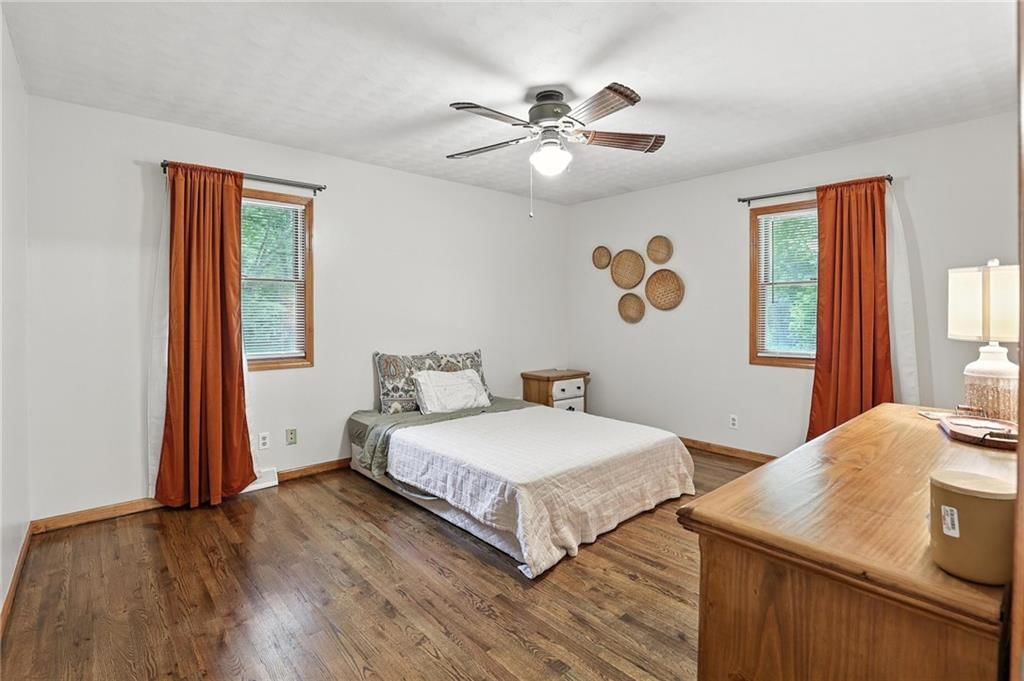 106 E Forrest Lane — photo 14