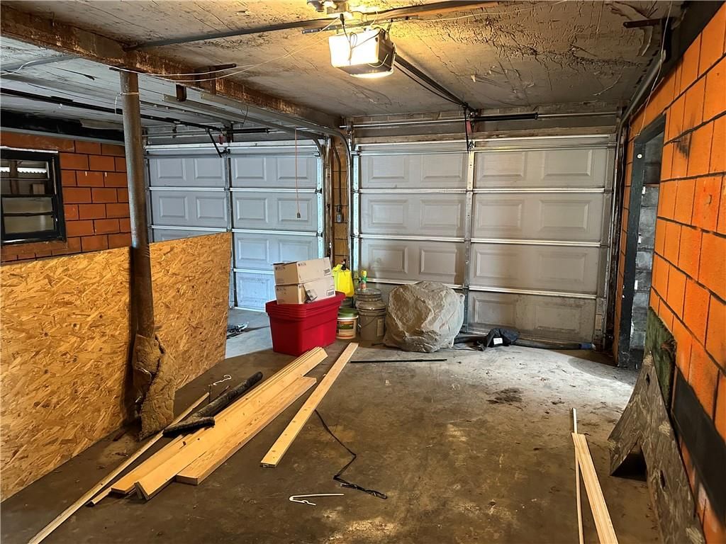 305 E Main Street — photo 31