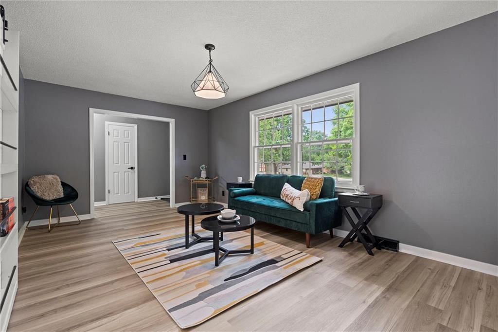 1208 SW Speas Drive — photo 8