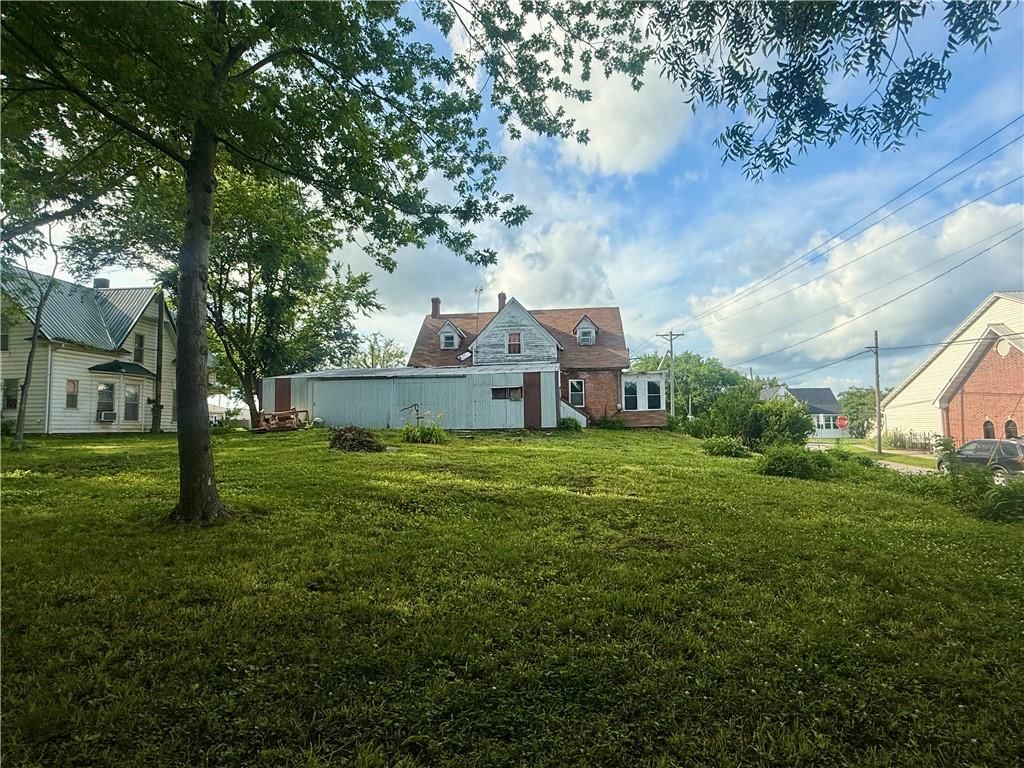 400 W Main Street — photo 17