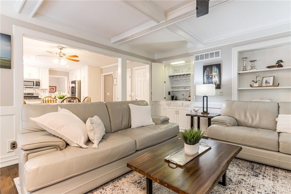 8948 Hall Drive — photo 18