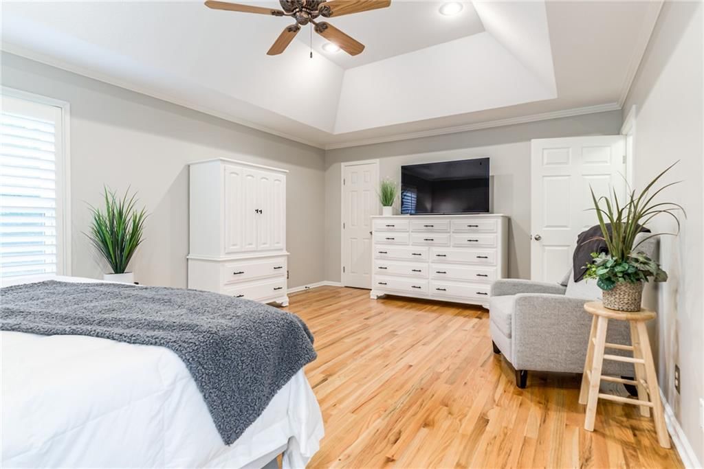 8948 Hall Drive — photo 29