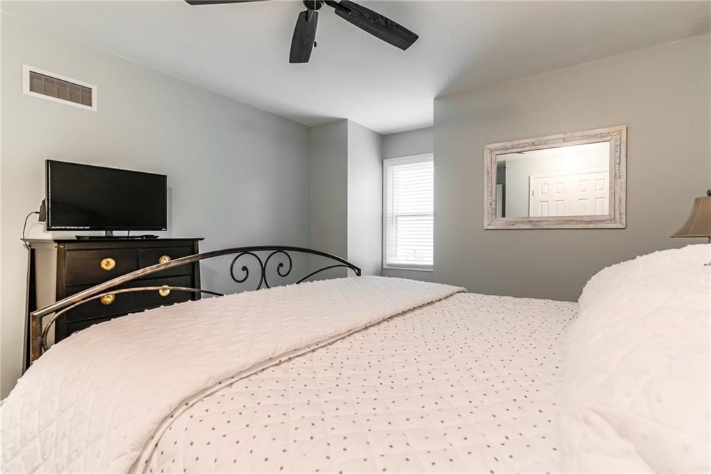 8948 Hall Drive — photo 34