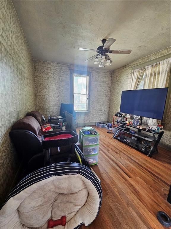 3114 Messanie Street — photo 3