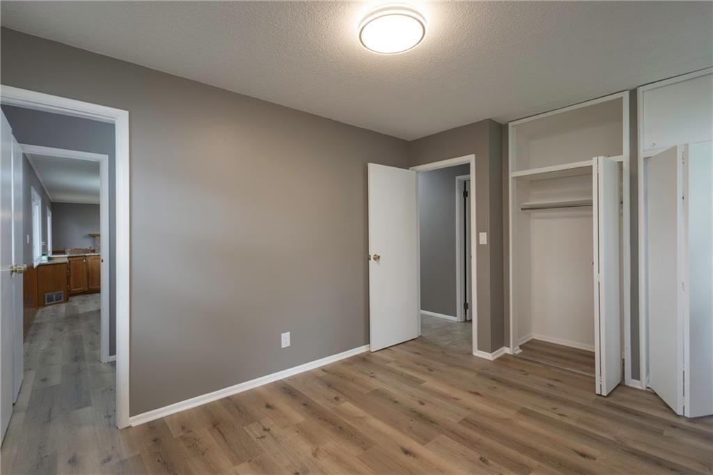 2105 Calumet Drive — photo 17