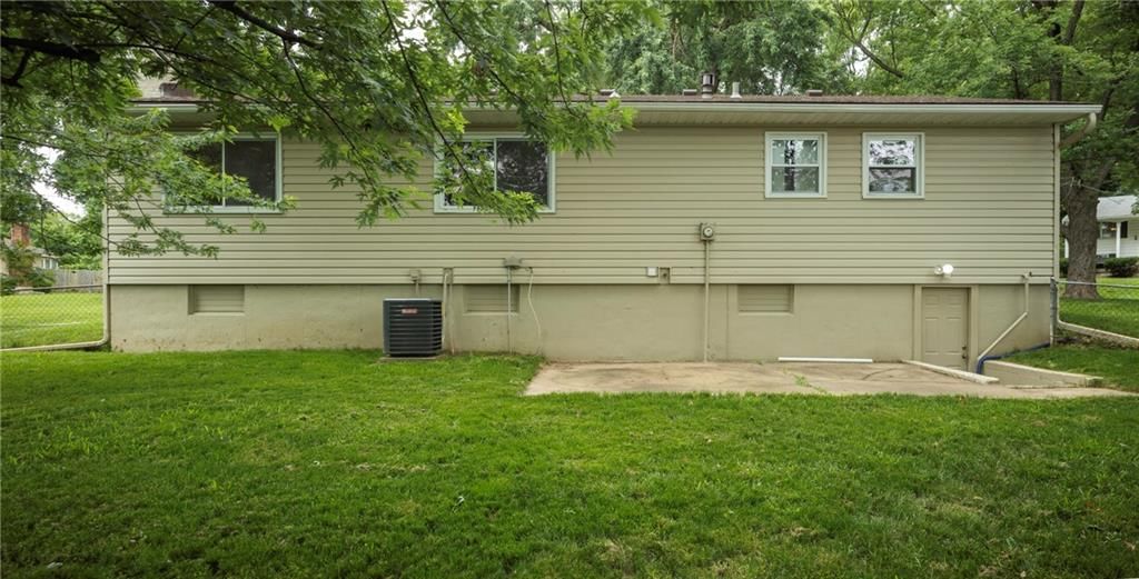 2105 Calumet Drive — photo 30