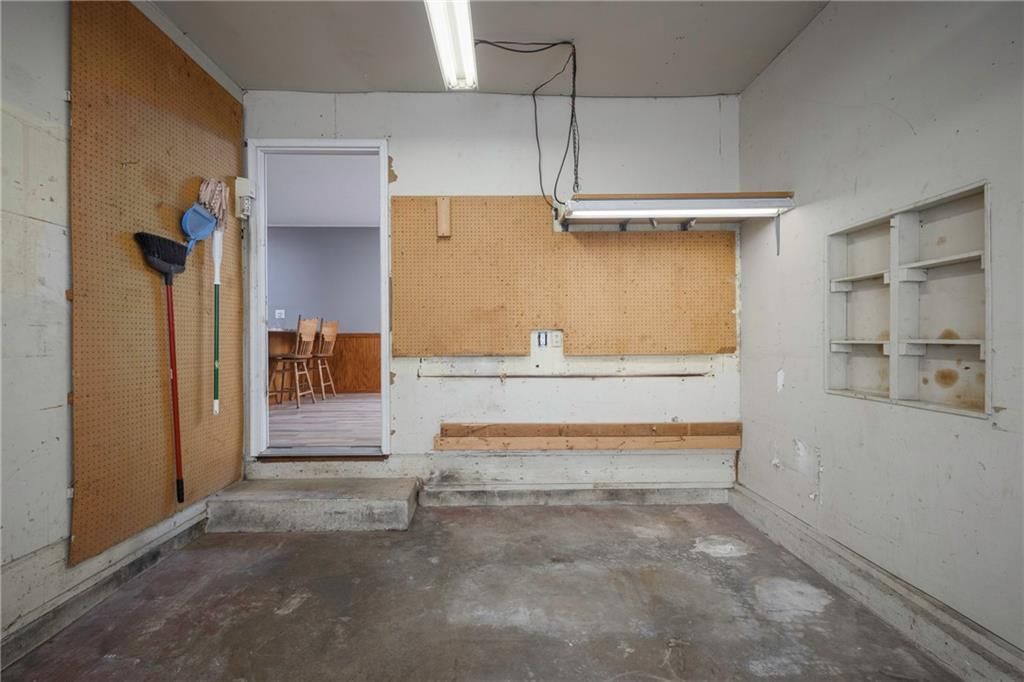 2105 Calumet Drive — photo 33