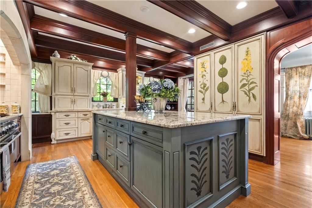 1225 W 57 Street — photo 23