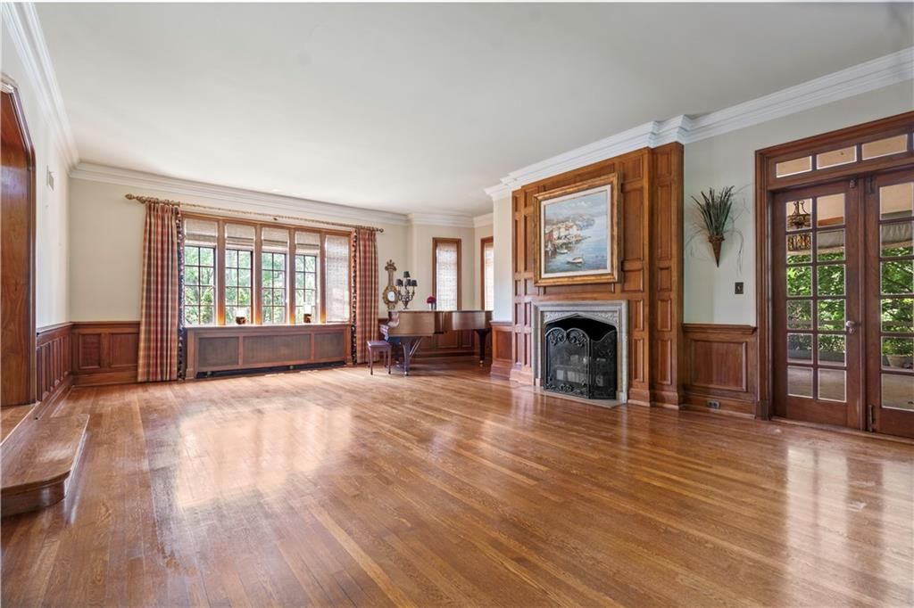 1225 W 57 Street — photo 10