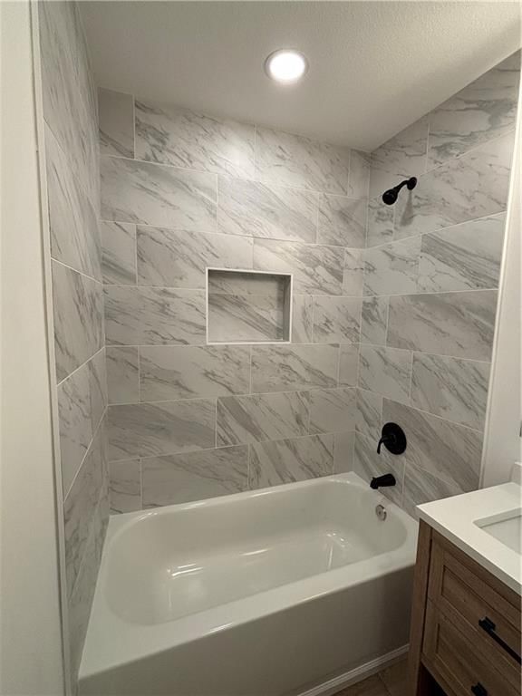 3011 S Claremont Avenue — photo 12