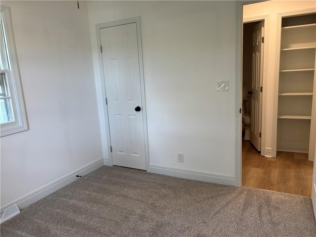3011 S Claremont Avenue — photo 14