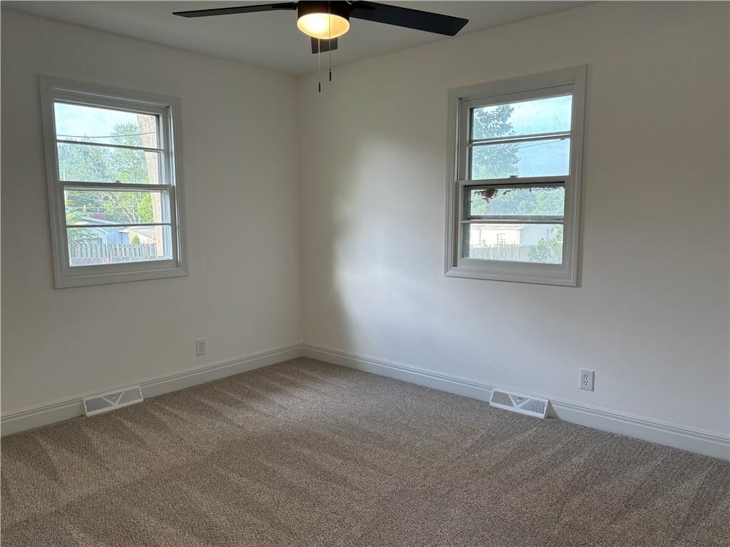 3011 S Claremont Avenue — photo 15
