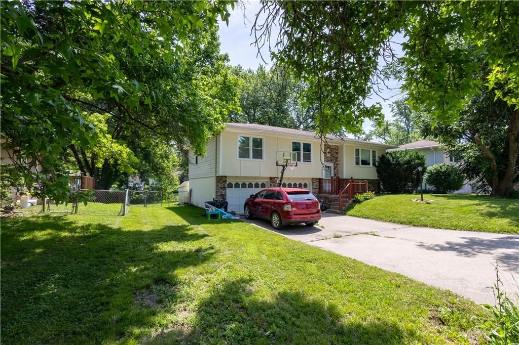 2905 Ajax Road — photo 2
