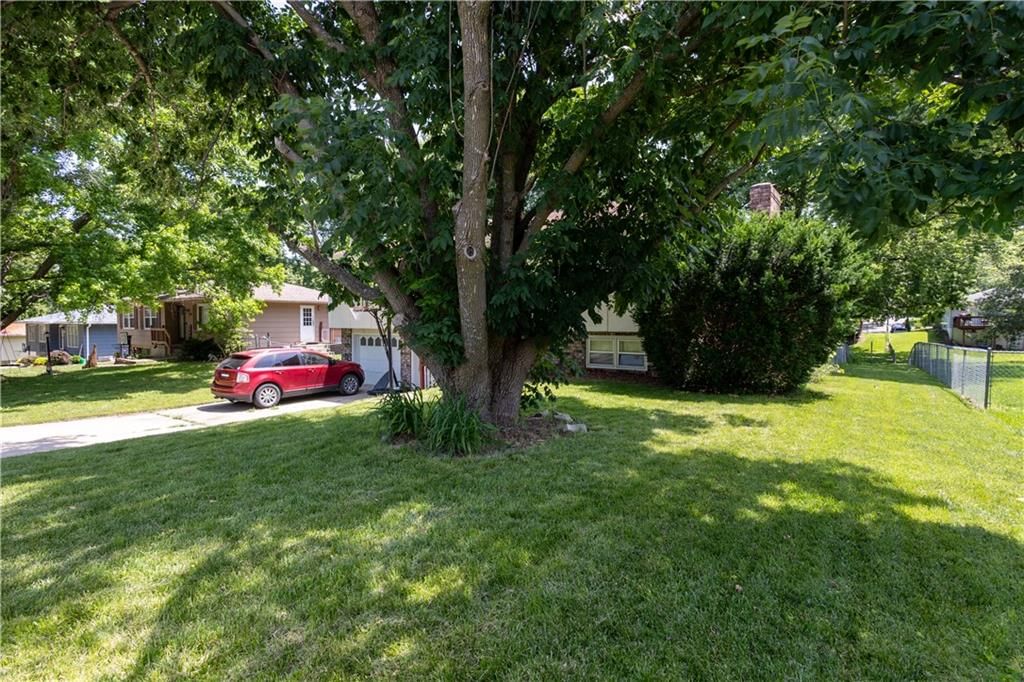 2905 Ajax Road — photo 3
