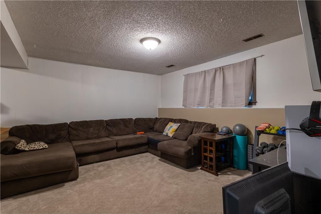 2905 Ajax Road — photo 42