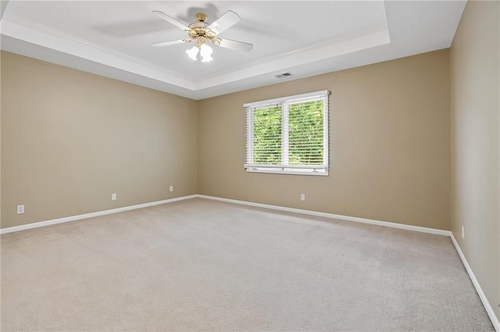 512 NW Highcliffe Drive — photo 28