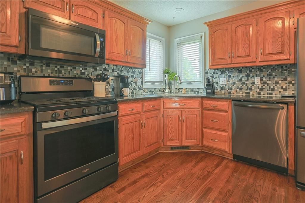 10908 N Farley Avenue — photo 11