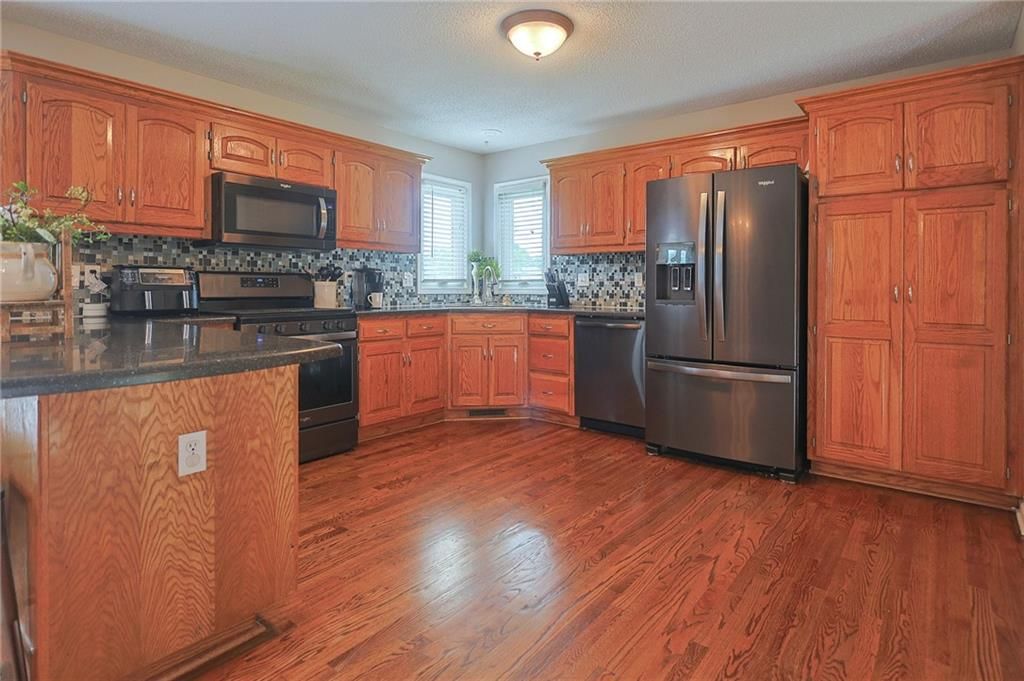 10908 N Farley Avenue — photo 10