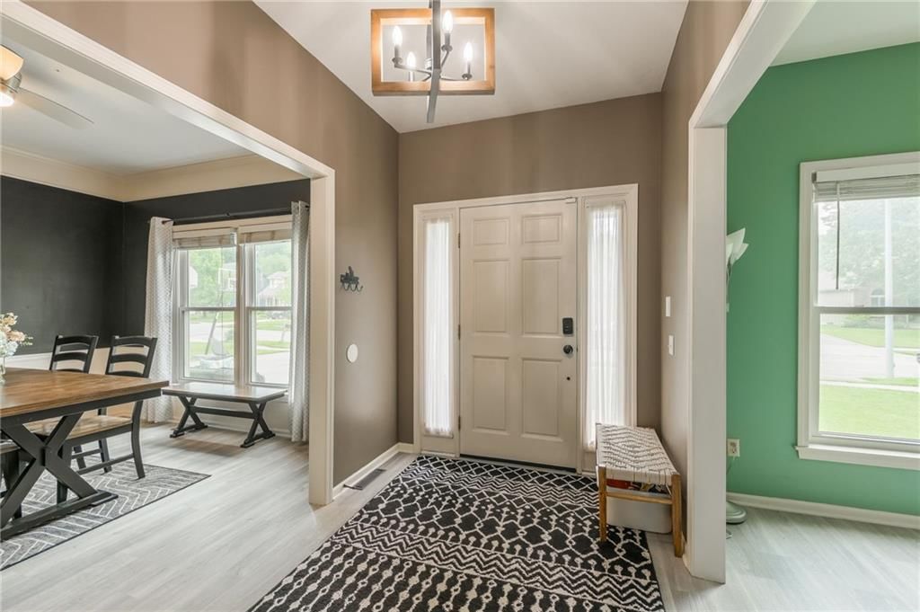 617 Butternut Lane — photo 3