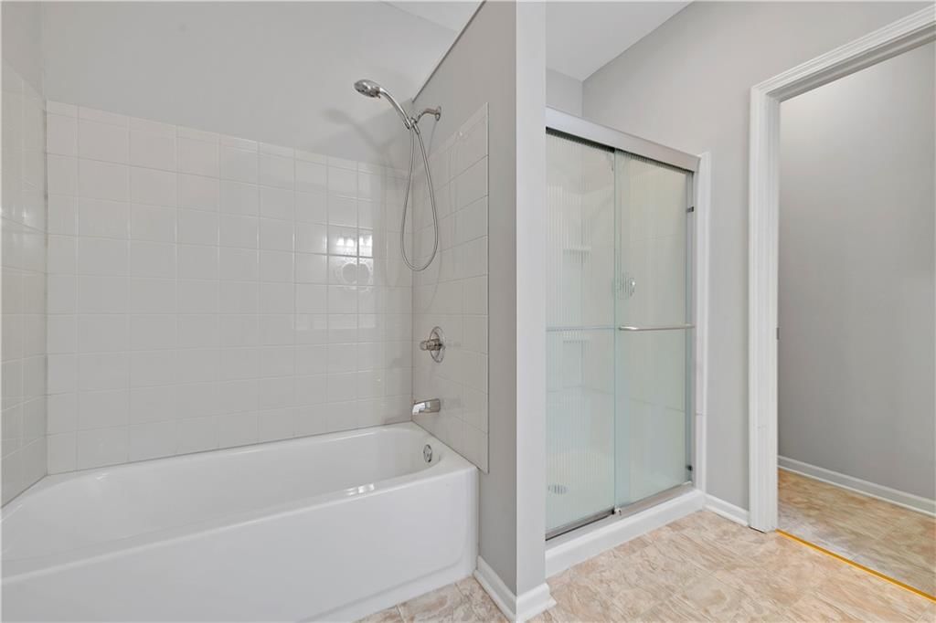 16127 Linden Street — photo 15