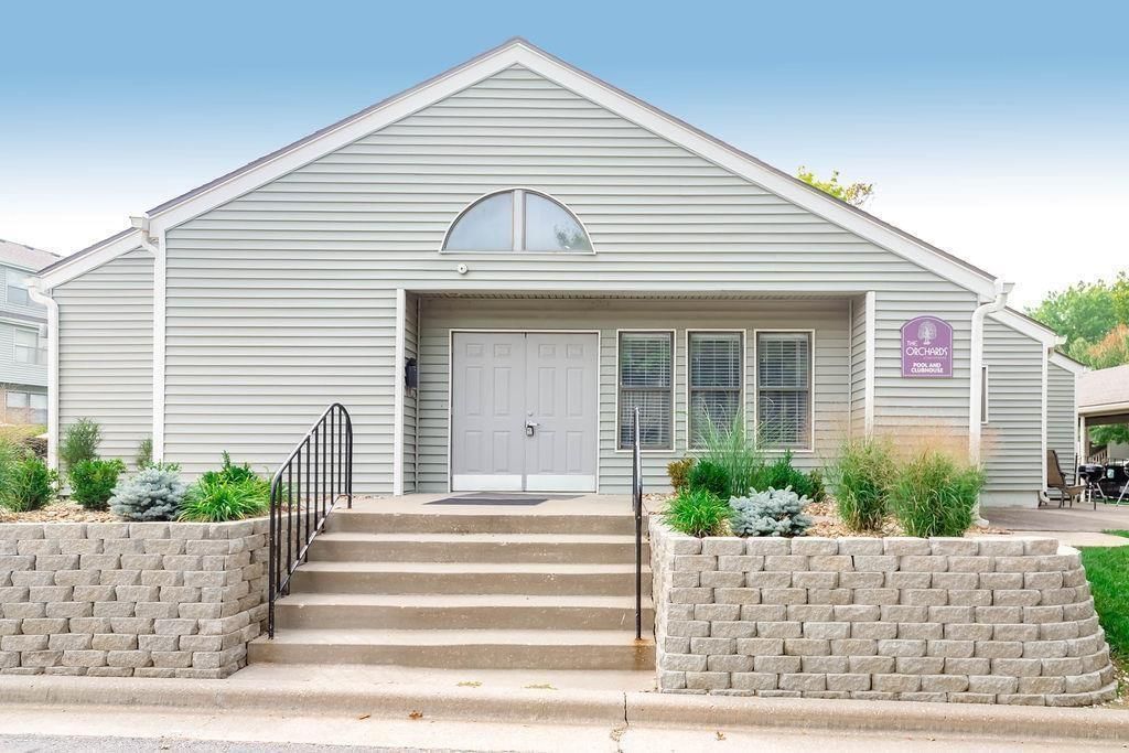 8806 W 106th Terrace — photo 31