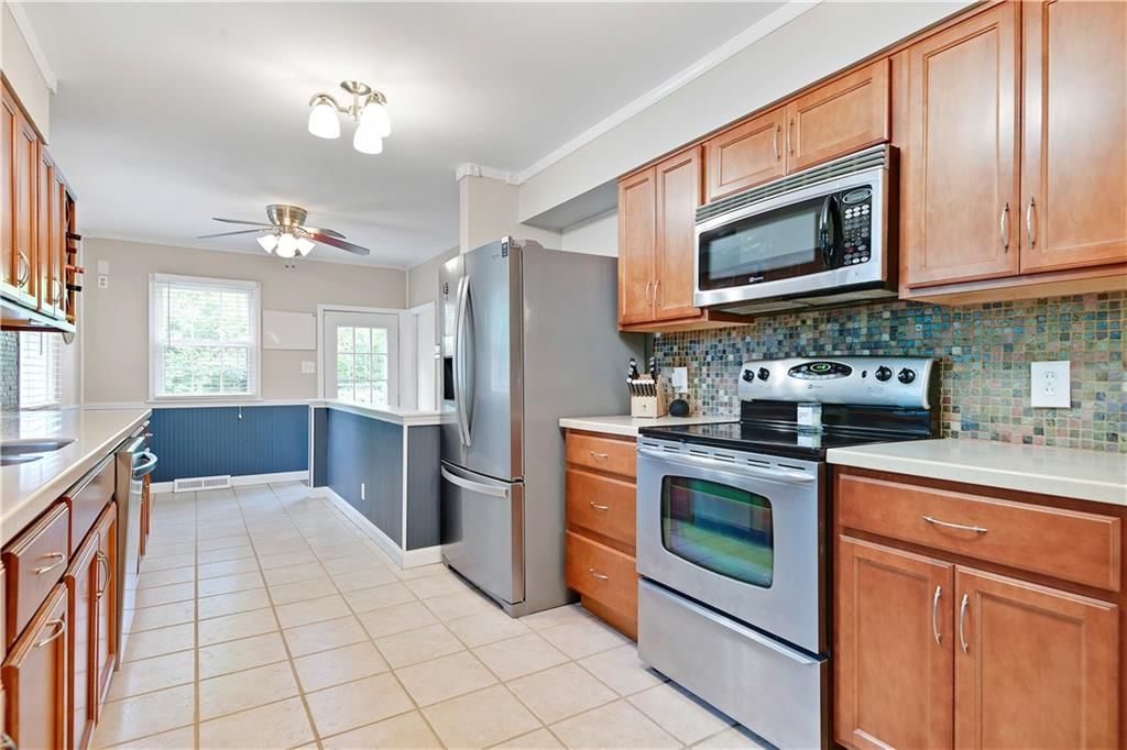 8217 W 91st Terrace — photo 9
