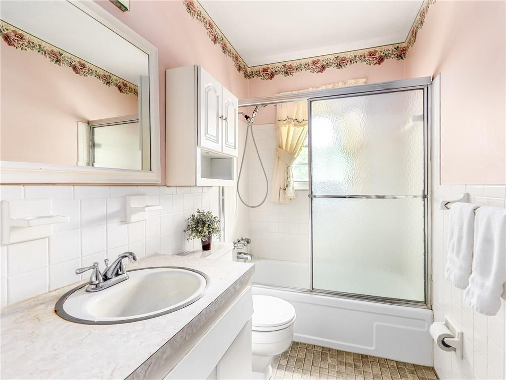 605 Green Street — photo 9