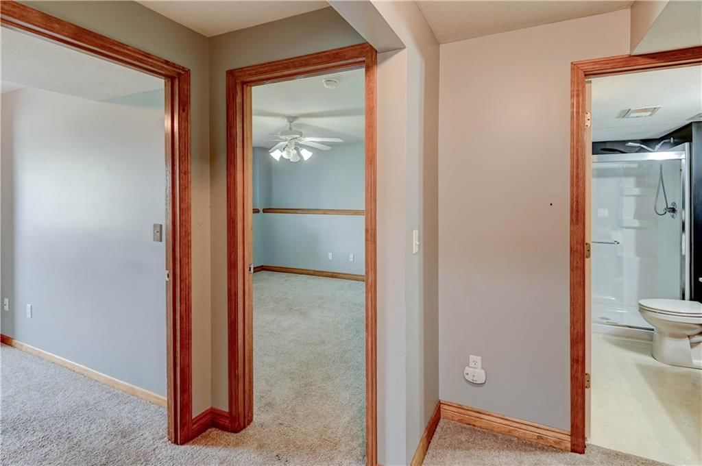 2512 NE Old Paint Road — photo 43