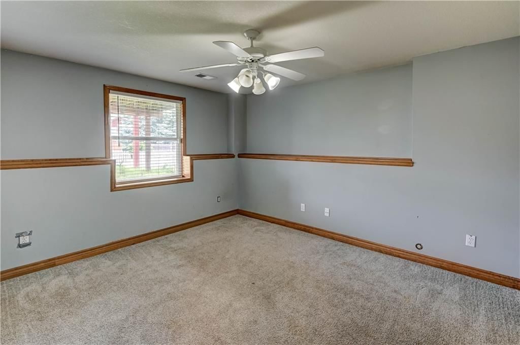 2512 NE Old Paint Road — photo 47