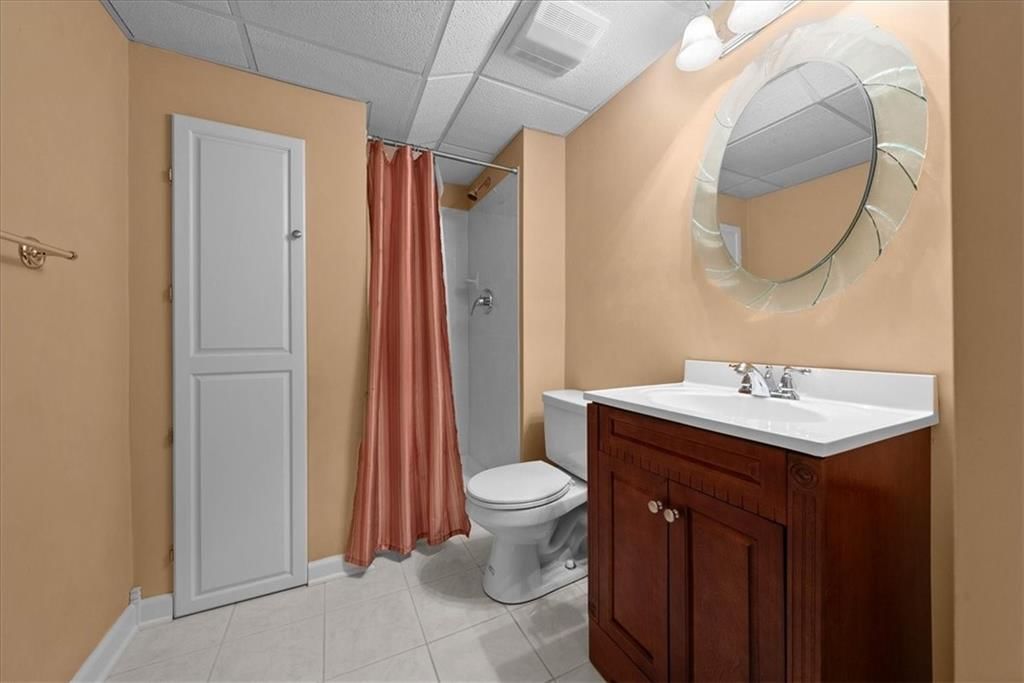 10958 S Langley Street — photo 32