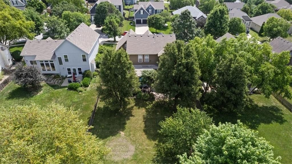 10958 S Langley Street — photo 41