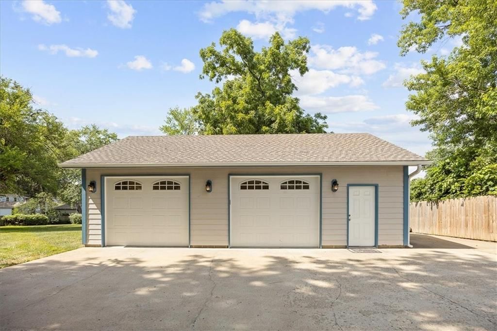 6024 Quivira Road — photo 31